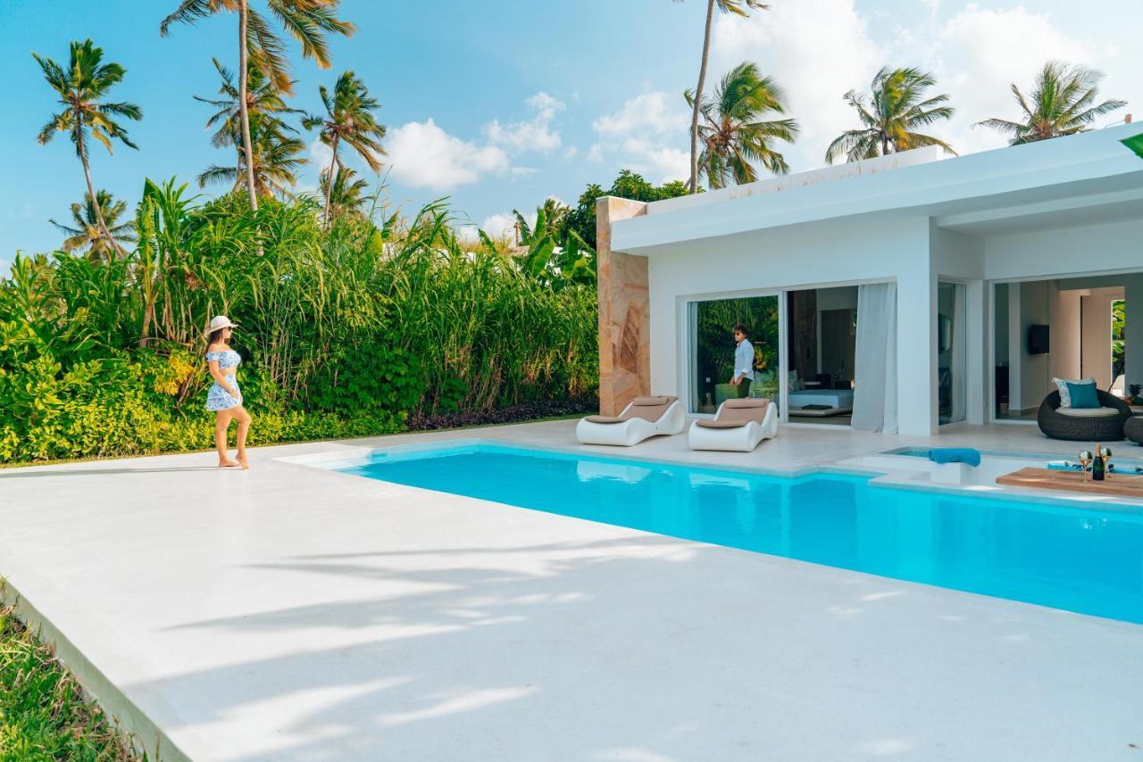 Ycona Luxury Resort Uroa Esterno foto