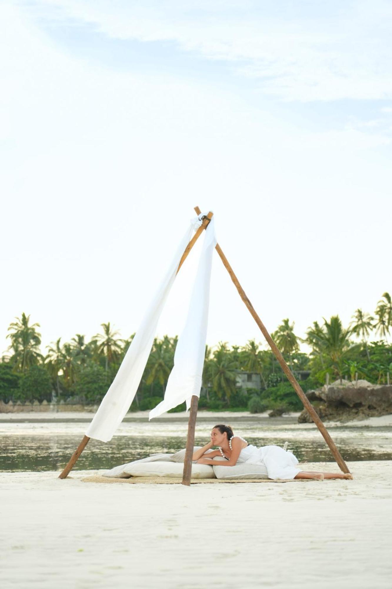 Ycona Luxury Resort Uroa Esterno foto